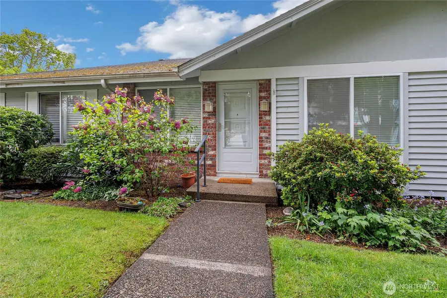 8610 Onyx Drive Sw #D, Lakewood, WA 98498 - #2