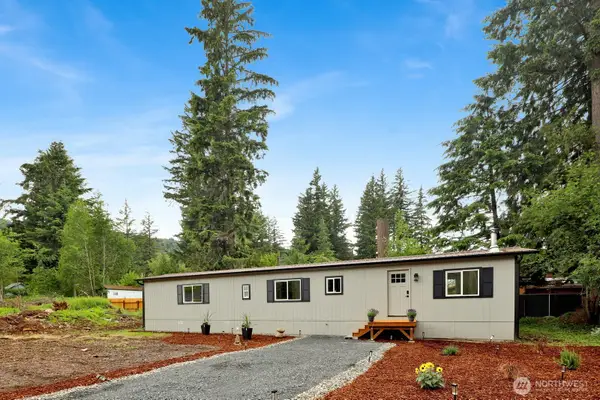 8433 Golden Valley Drive, Maple Falls, WA 98266