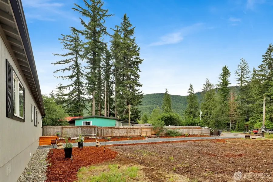 8433 Golden Valley Drive, Maple Falls, WA 98266 - #3