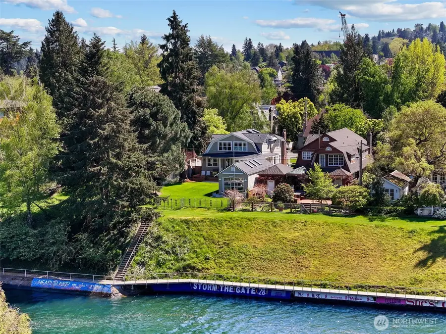 1852 E Shelby Street, Seattle, WA 98112 - #3