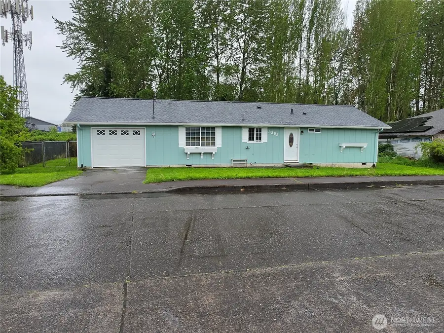 3293 Olive Way, Longview, WA 98632 - #3