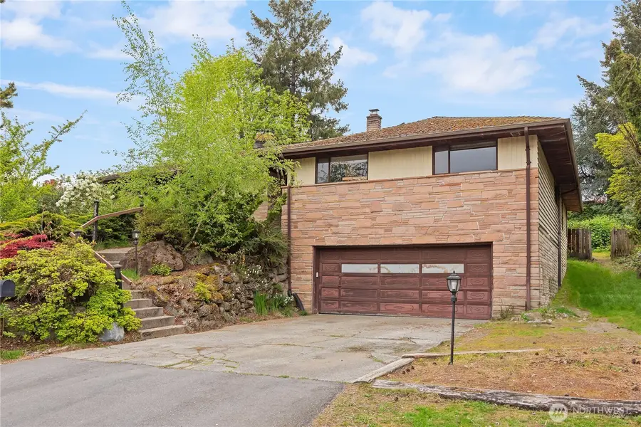 3720 80th Avenue Se, Mercer Island, WA 98040 - #2