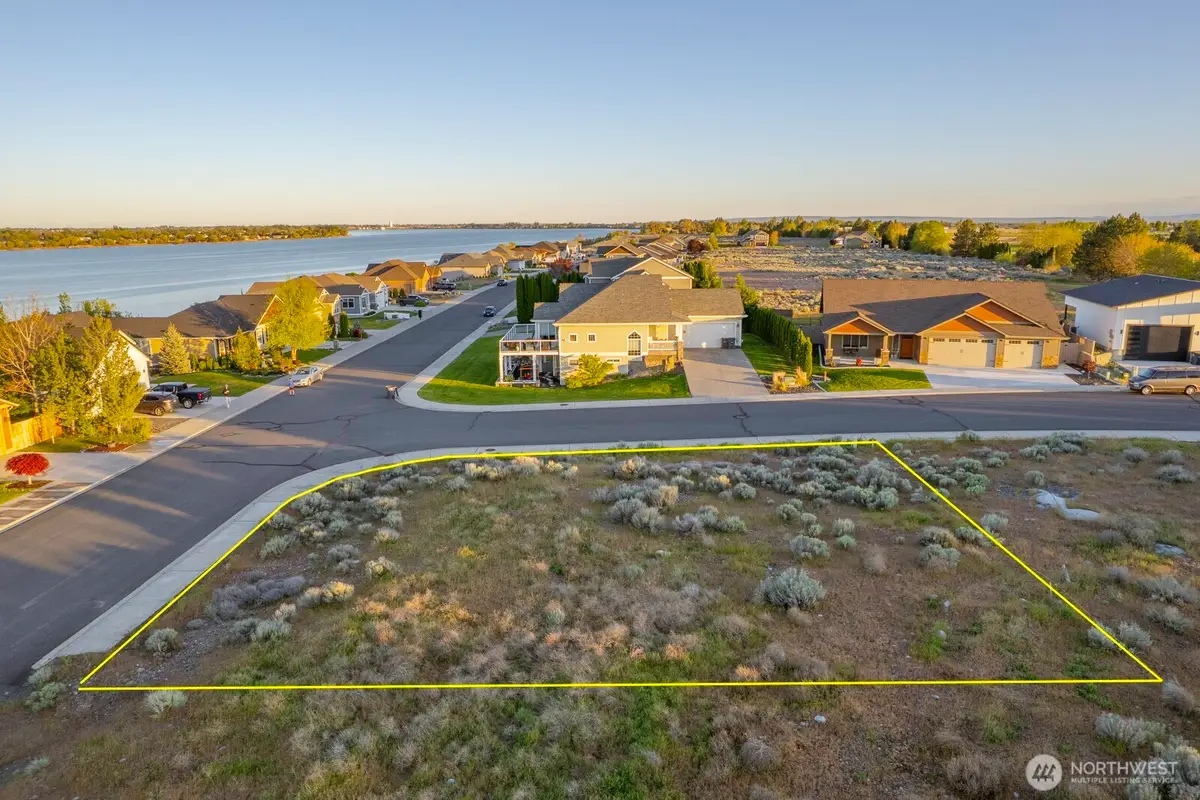 6402 Farrer Way, Moses Lake, WA 98837 - #1