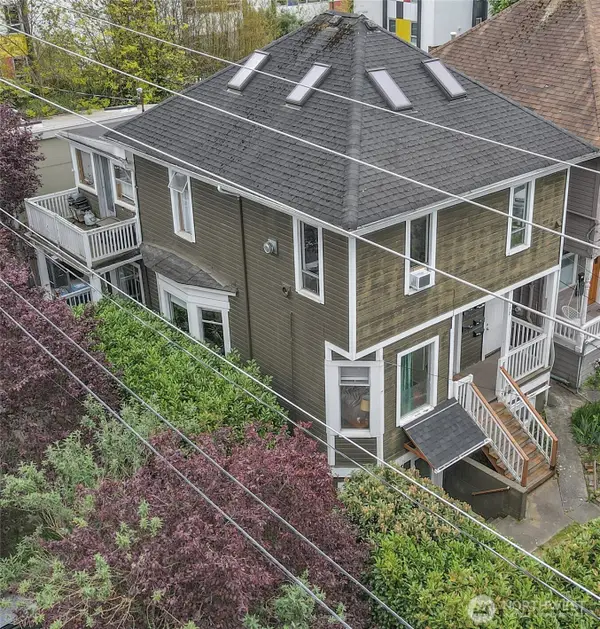 172 16th Avenue, Seattle, WA 98122