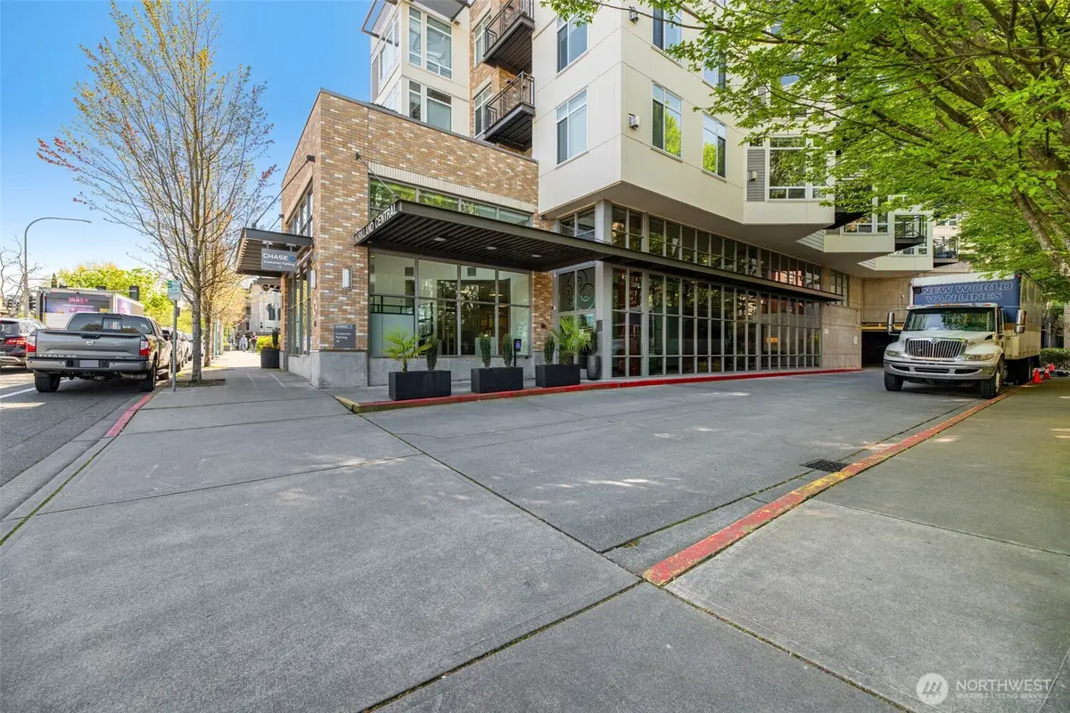 211 Kirkland Avenue #520, Kirkland, WA 98033 - #1