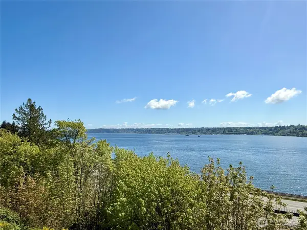 1700 Sunn Fjord Lane #L208, Bremerton, WA 98312