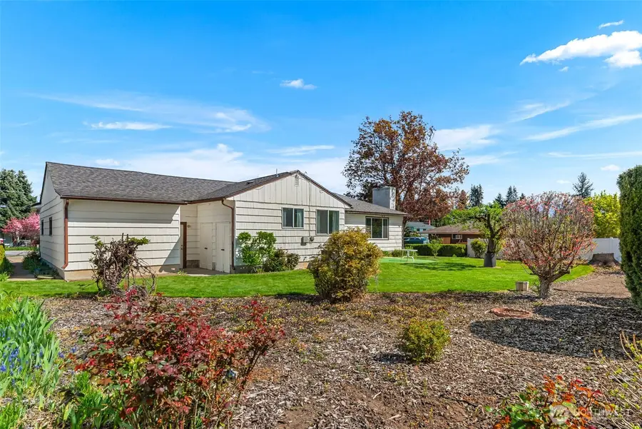1427 2nd Street, Wenatchee, WA 98801 - #3