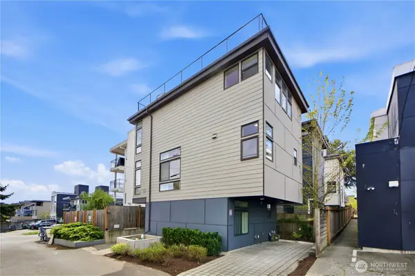 4106 Linden Avenue N #B, Seattle, WA 98103