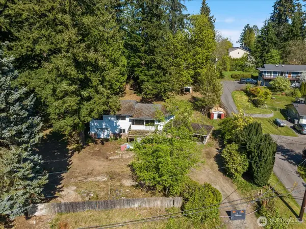 1307 N Lake Stickney Drive #89 & 90, Lynnwood, WA 98087