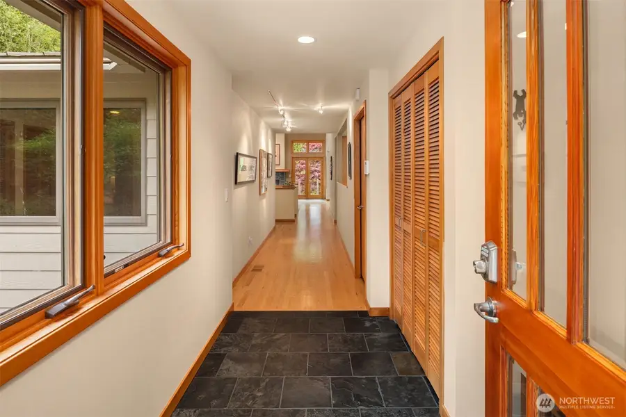 558 20th Avenue, Kirkland, WA 98033 - #2