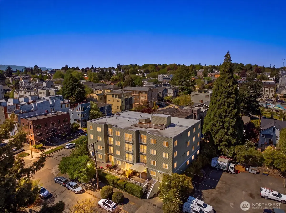 800 N Allen Place #401, Seattle, WA 98103 - #1