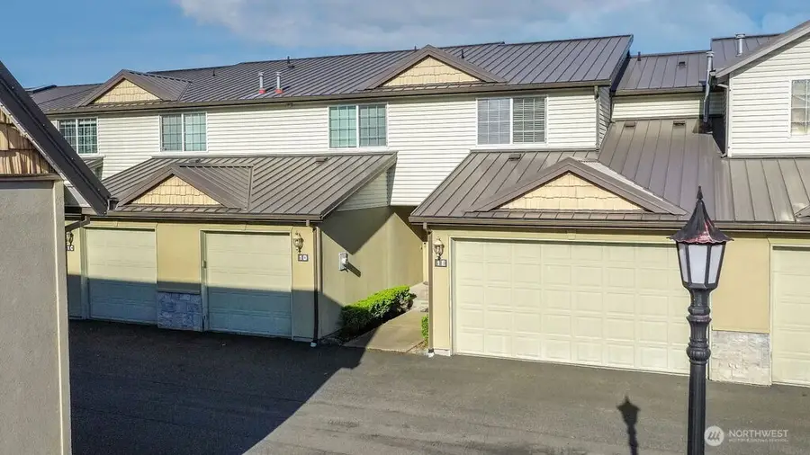 418 17th Street Se #1D, Auburn, WA 98002 - #2