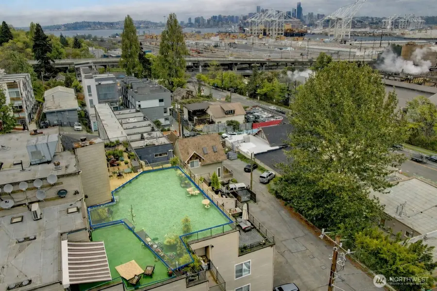 3022 SW Bradford Street #401, Seattle, WA 98126 - #2