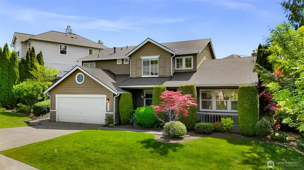 23977 SE 10th Street, Sammamish, WA 98075