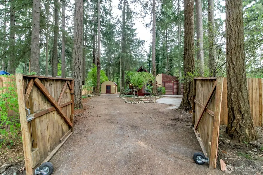 16900 Kalmia Court Se, Yelm, WA 98597 - #3