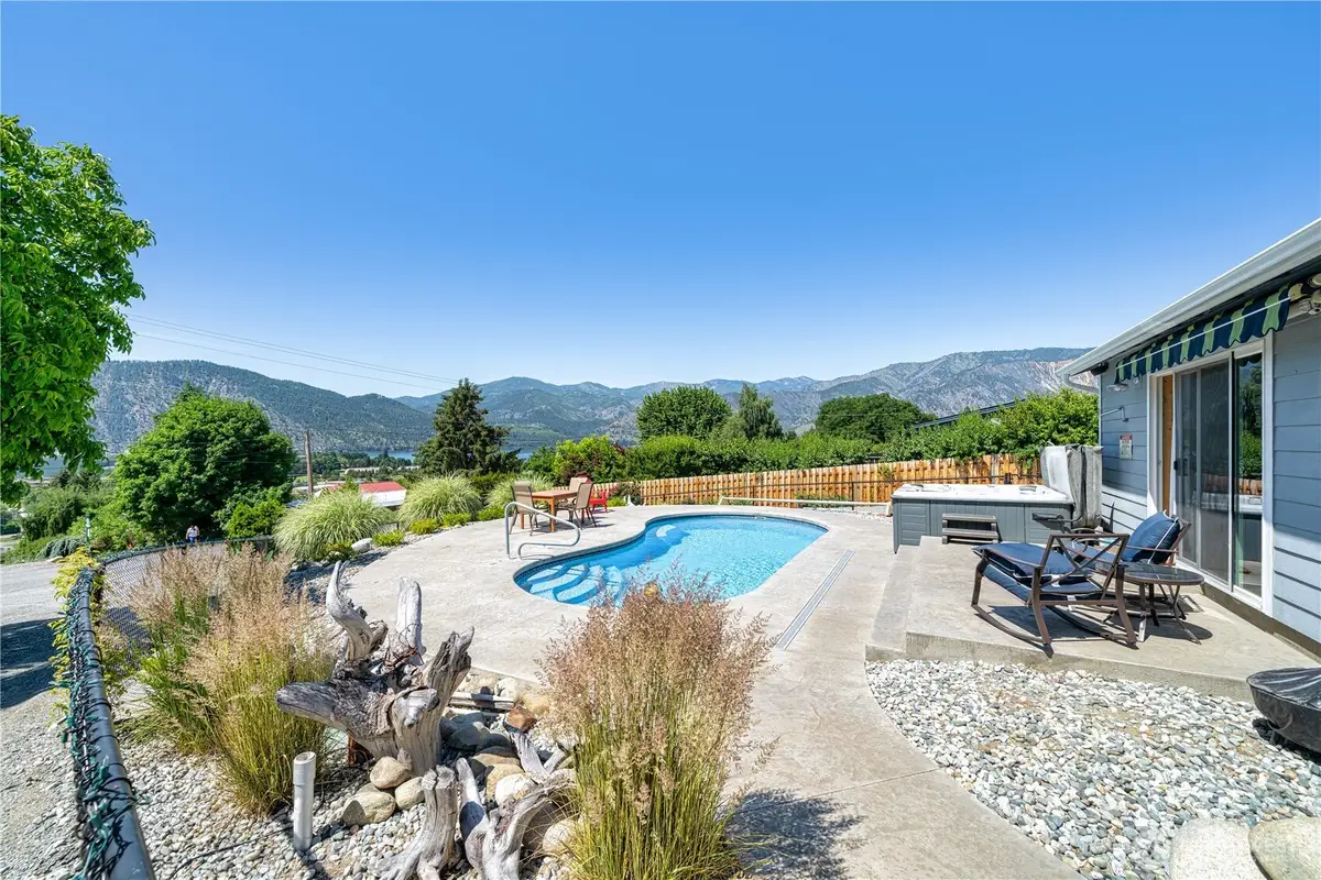 117 Wells Avenue, Manson, WA 98831 - #1