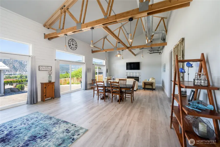 117 Wells Avenue, Manson, WA 98831 - #3