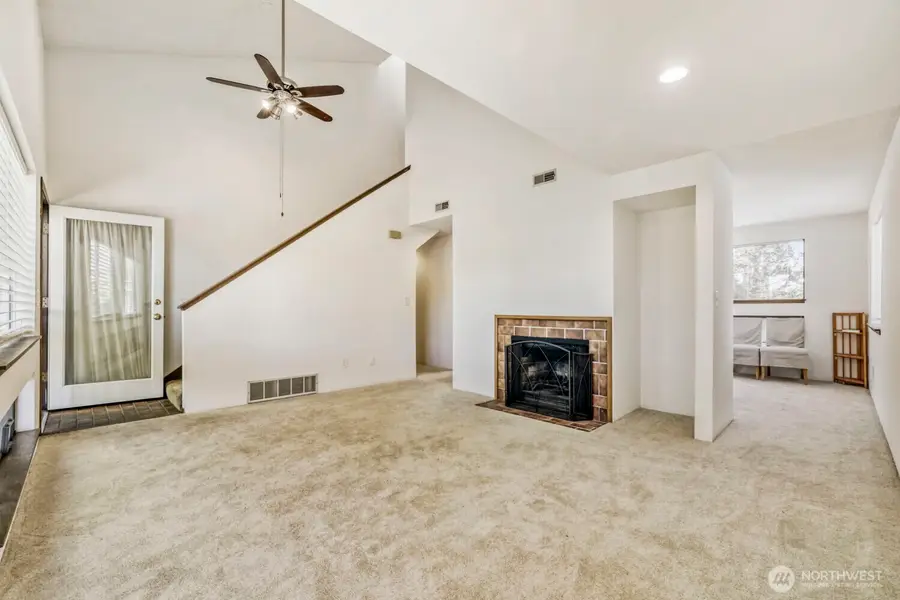 21021 76th Avenue W #2, Edmonds, WA 98026 - #3