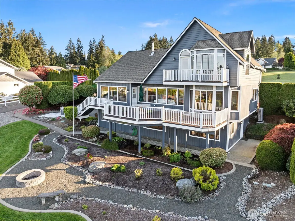 218 Bella Vista Drive, Fox Island, WA 98333 - #1