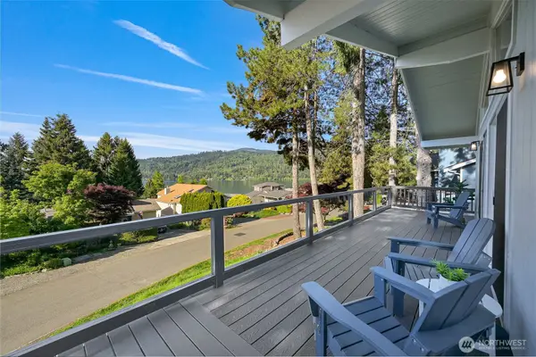 49 N Point Drive, Bellingham, WA 98229