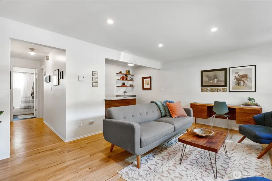 4710 Dayton Avenue N #2, Seattle, WA 98103 - #3