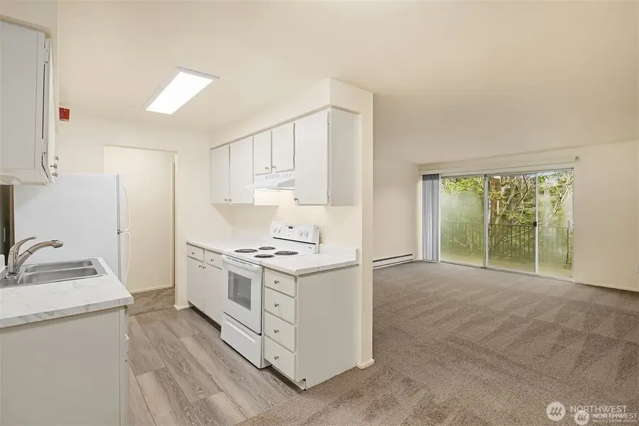 11008 NE 68th St #725, Kirkland, WA 98033 - #3