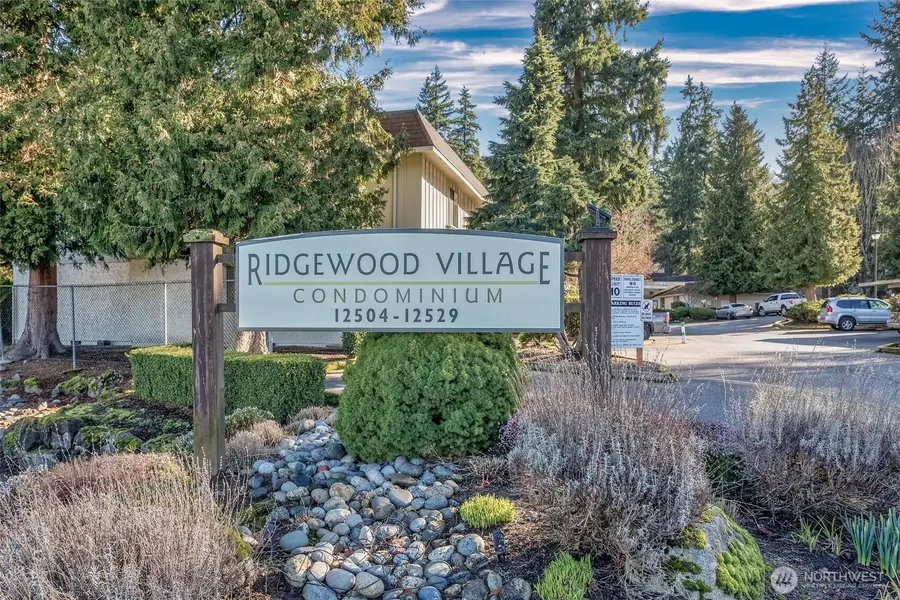 12528 NE 117th Place #E1, Kirkland, WA 98034 - #3