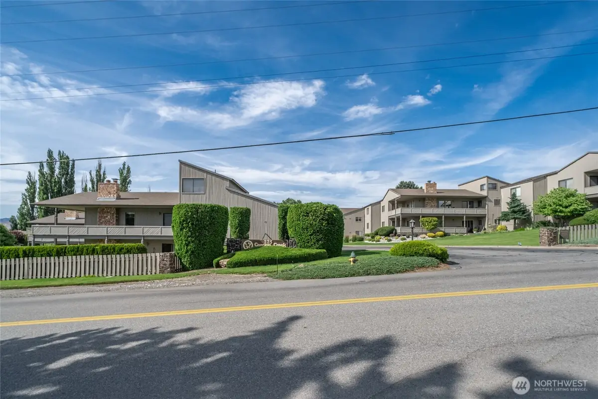 225 NE 19th Street #31, East Wenatchee, WA 98802 - #1