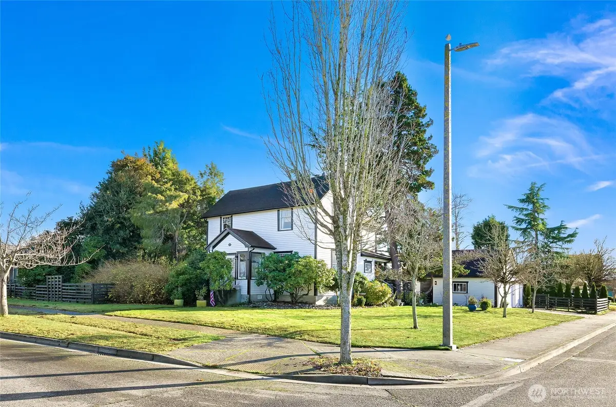 311 Cherry Street, Blaine, WA 98230 - #1