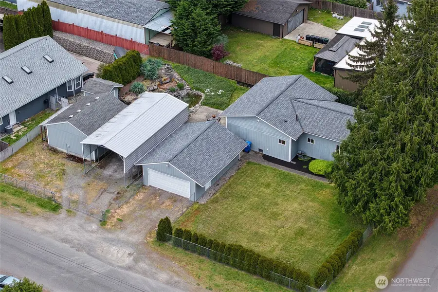 827 99th St S, Tacoma, WA 98444 - #2