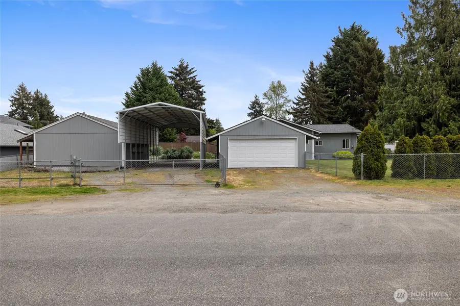 827 99th St S, Tacoma, WA 98444 - #3