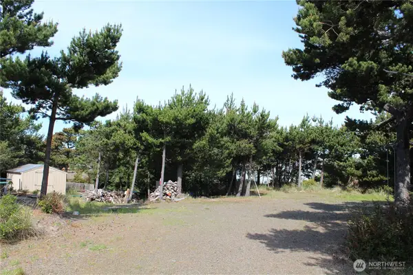 32601 I Street, Ocean Park, WA 98640