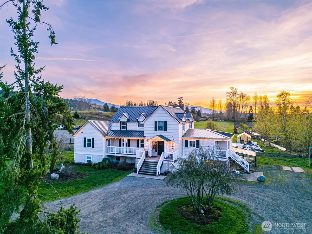 579 W Sequim Bay Rd, Sequim, WA 98382 - #1