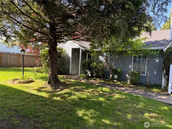 23960 58th Court #D-1, Kent, WA 99032