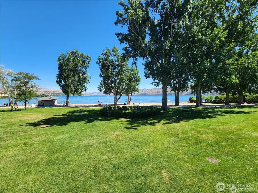 1 Beach 537-q, Manson, WA 98831 - #3