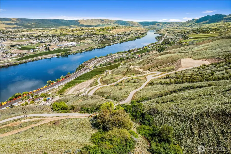 1501 Malaga Alcoa Highway #C, Wenatchee, WA 98801 - #3
