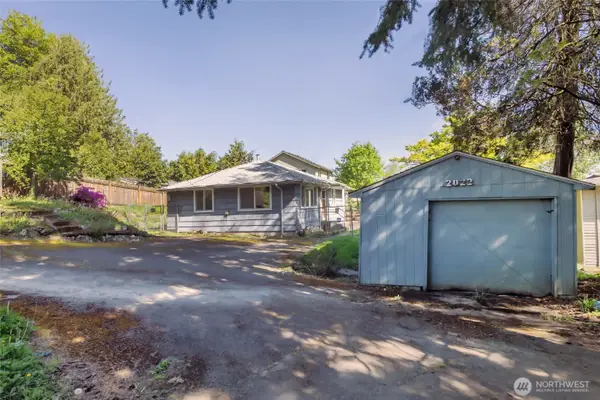 2022 S 108th Street, Seattle, WA 98168