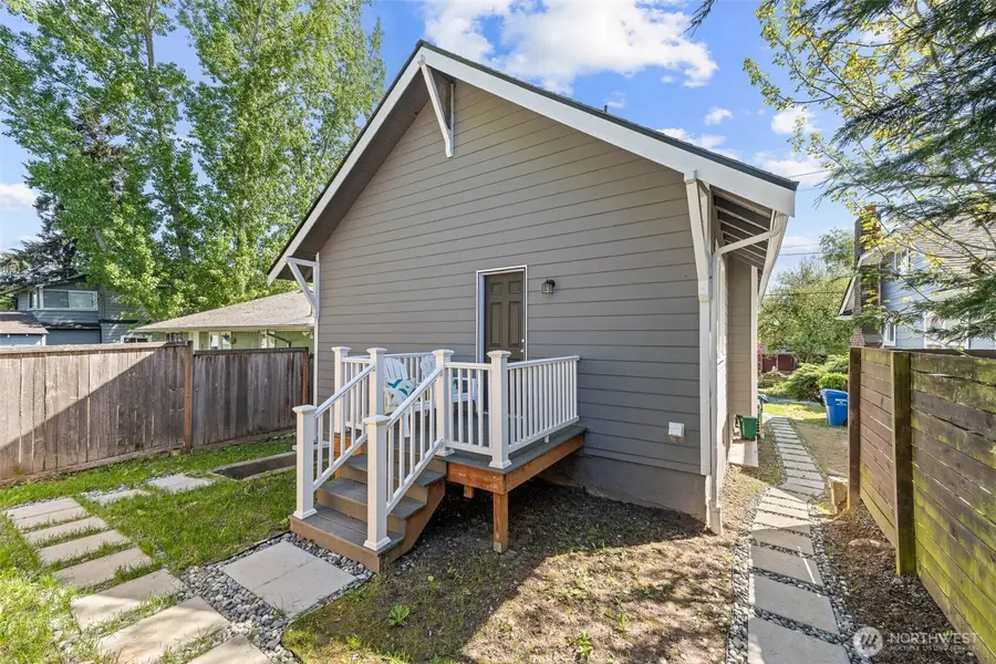 1411 26th Avenue, Seattle, WA 98122 - #2