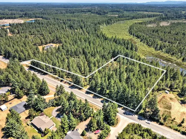 5201 E Brockdale Road, Shelton, WA 98584