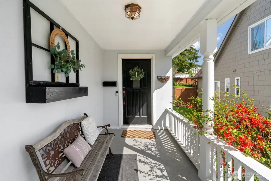 522 W 6th Street, Aberdeen, WA 98520 - #3