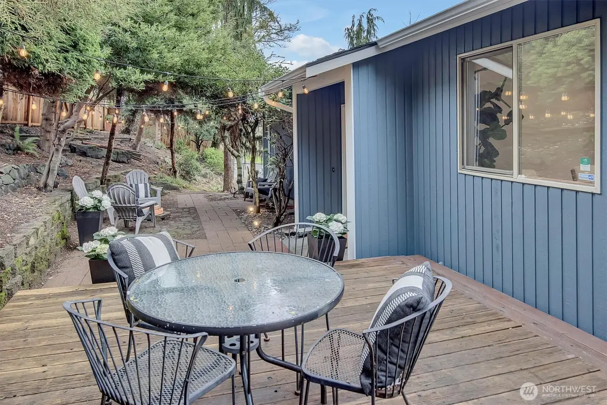1915 11th Avenue S, Seattle, WA 98134 - #1