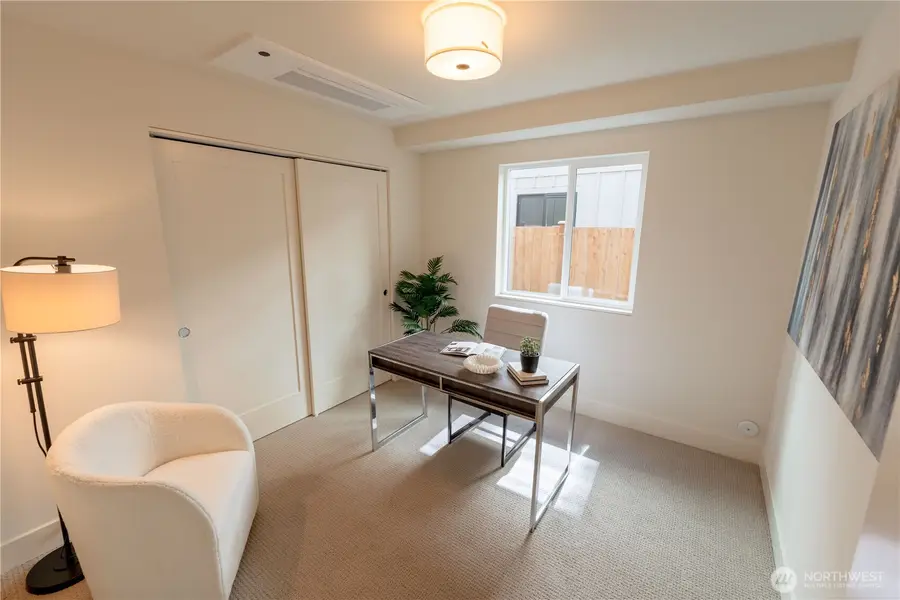 13540 39th Avenue Ne #B, Seattle, WA 98125 - #3