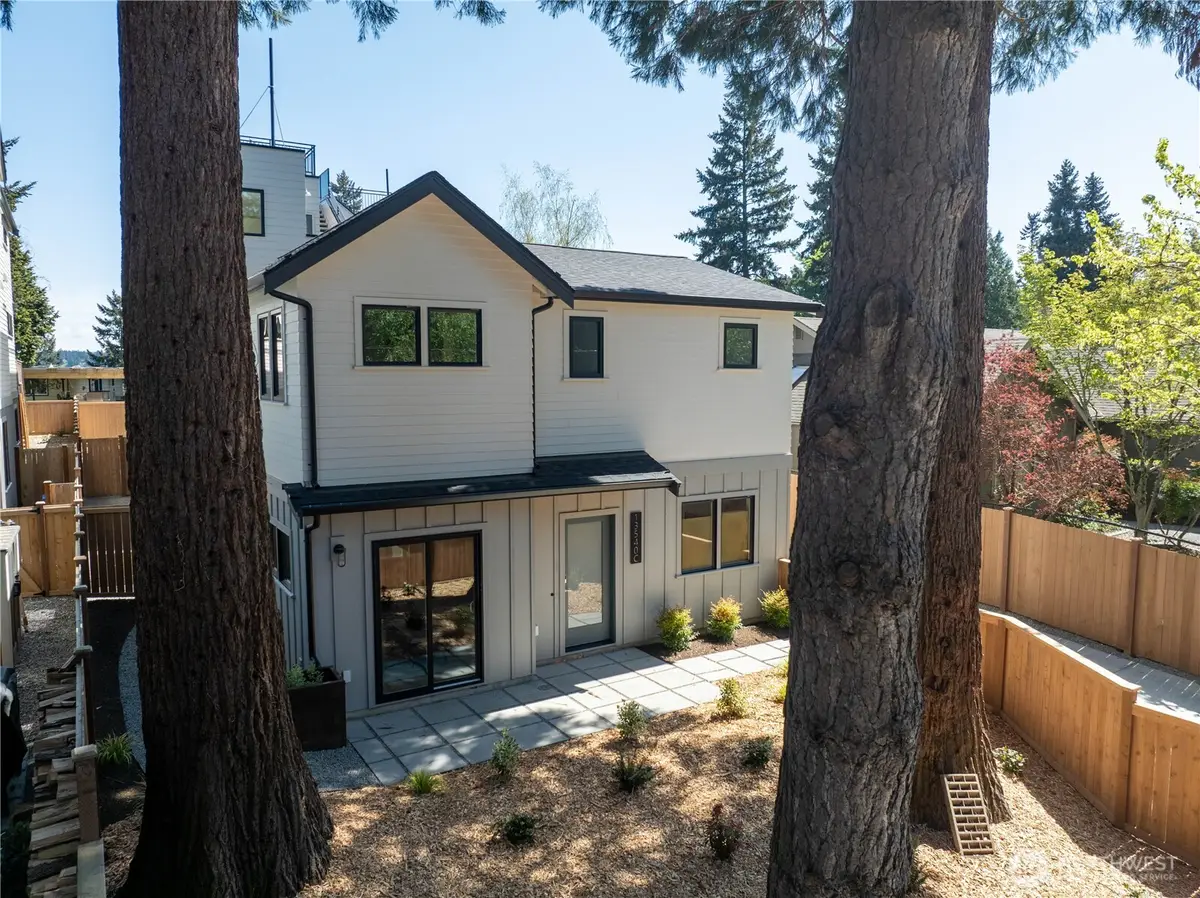 13540 39th Avenue Ne #C, Seattle, WA 98125 - #1