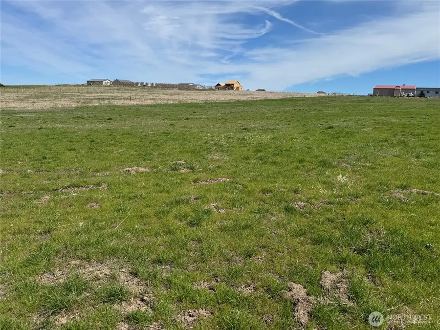 2 Wenatchee Heights Road #E, Wenatchee, WA 98801 - #3