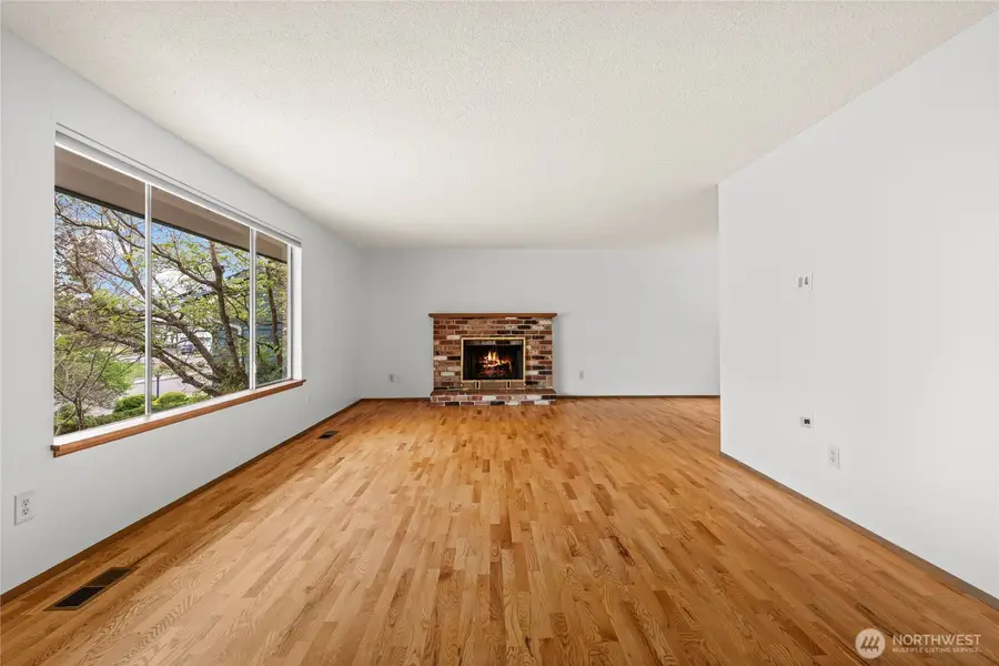 1511 S Macarthur Street, Tacoma, WA 98465 - #3