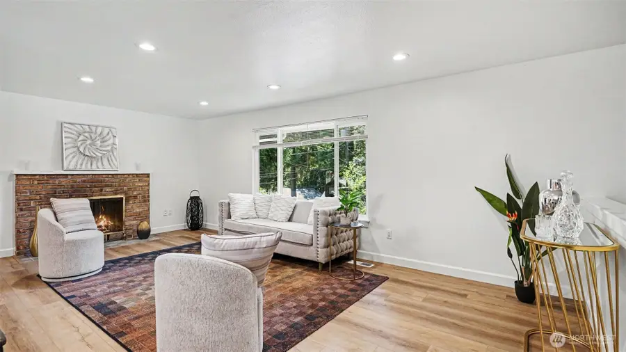11040 40th Avenue Ne, Seattle, WA 98125 - #2
