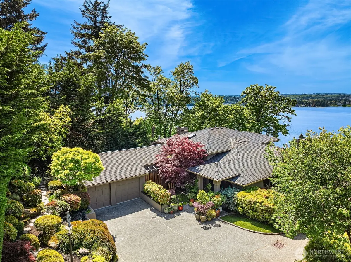 7447 W Mercer Way, Mercer Island, WA 98040 - #1
