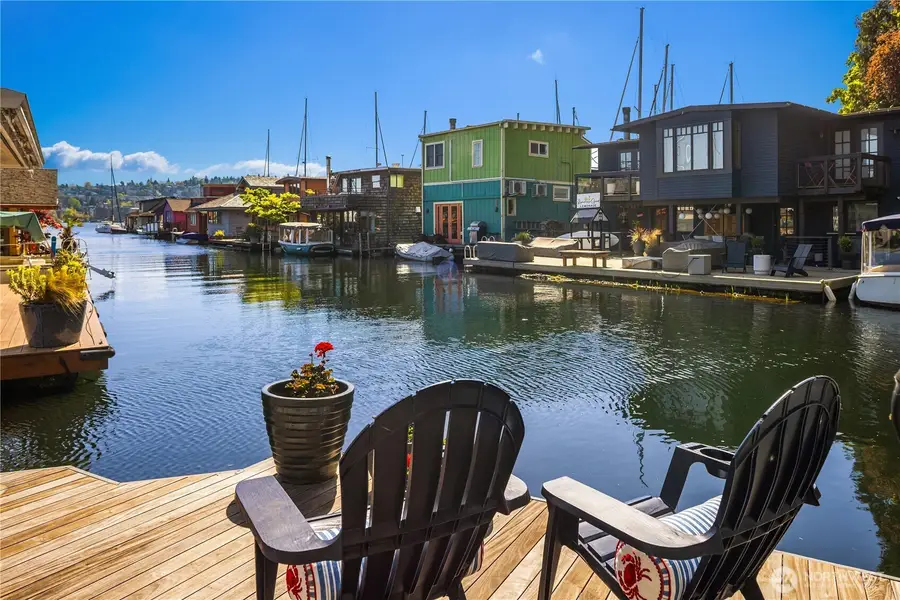 2466 Westlake Avenue N #19, Seattle, WA 98109 - #3