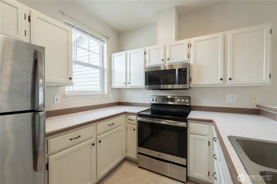 5400 Harbour Pointe Boulevard #J202, Mukilteo, WA 98275 - #3