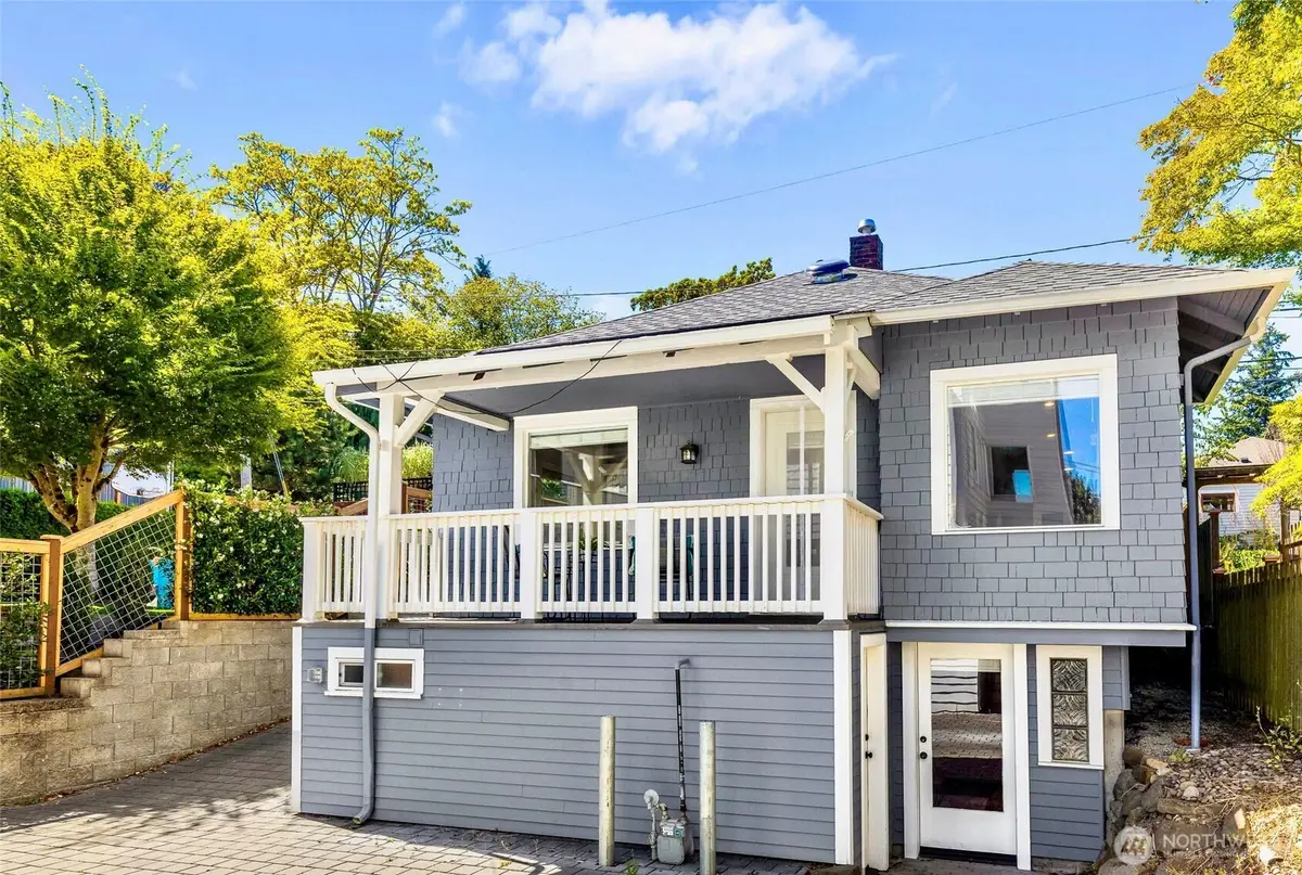 2423 3rd Avenue W, Seattle, WA 98119 - #1